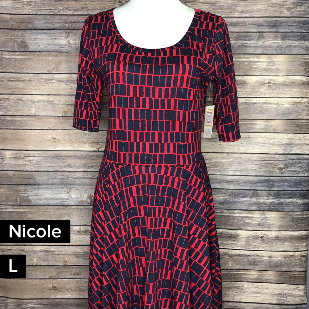 LuLaRoe Nicole Dress